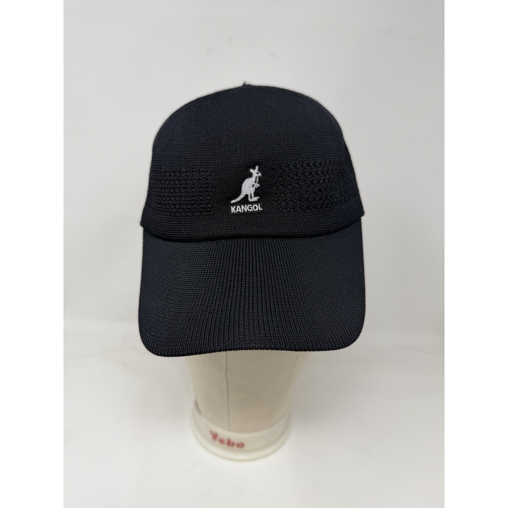 Kangol Tropic Ventair Spacecap Men's Small Seamless Knit Fitted Black